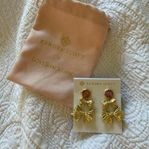 kendra scott x loveshackfancy bow earrings